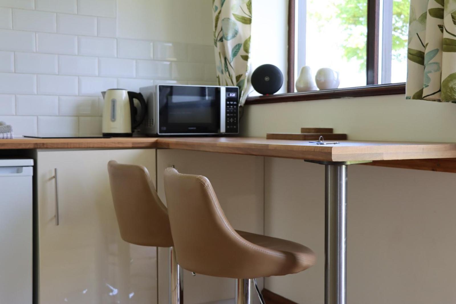 Malthouse Farm Cottage Studio Dilhorne 外观 照片