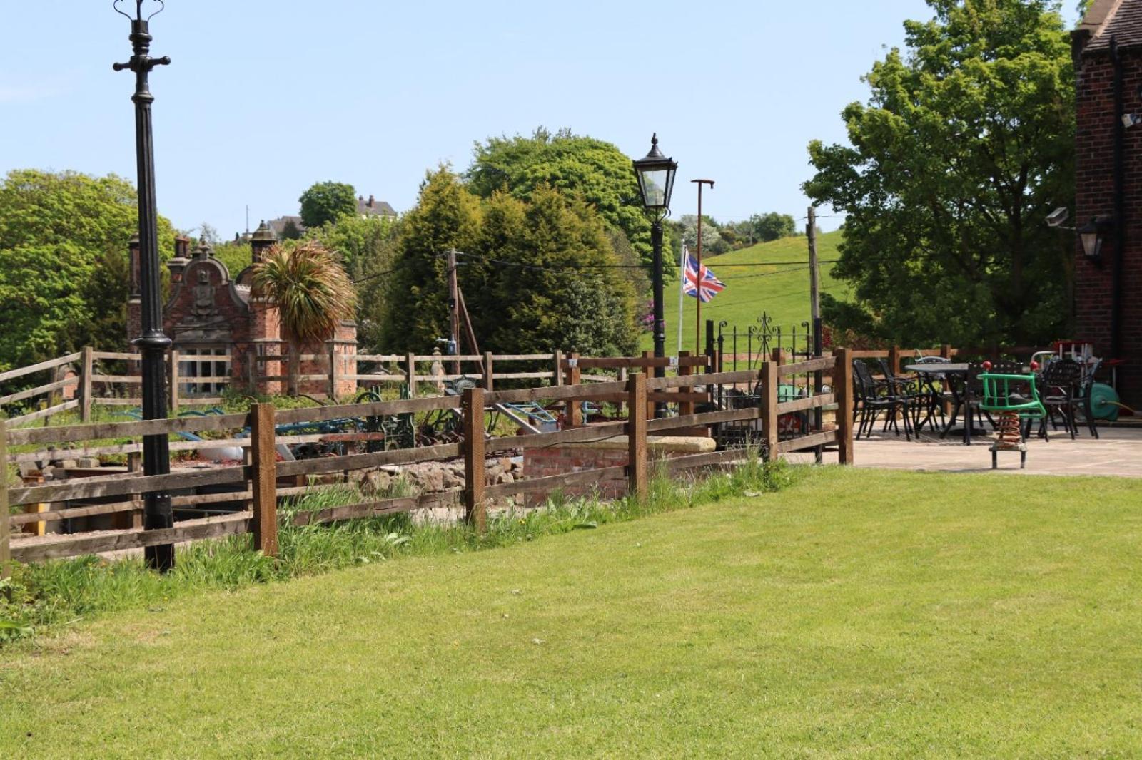 Malthouse Farm Cottage Studio Dilhorne 外观 照片